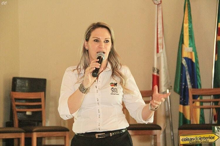 Rota das Terras Encantadas é destaque durante seminário em Minas Gerais