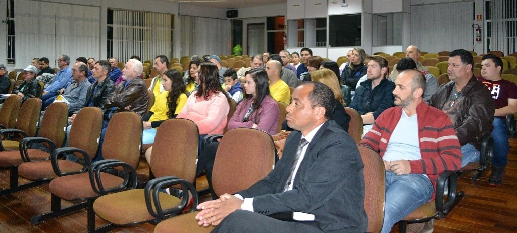 maior_e1KF5Bv97zXRGPB2r49_GOLhUXrYYw-D.jpg