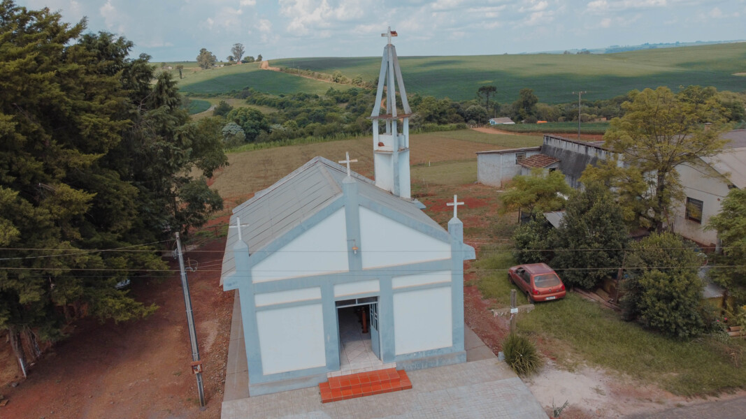 capela-e-imagem-missioneira-de-sao-joao-batista
